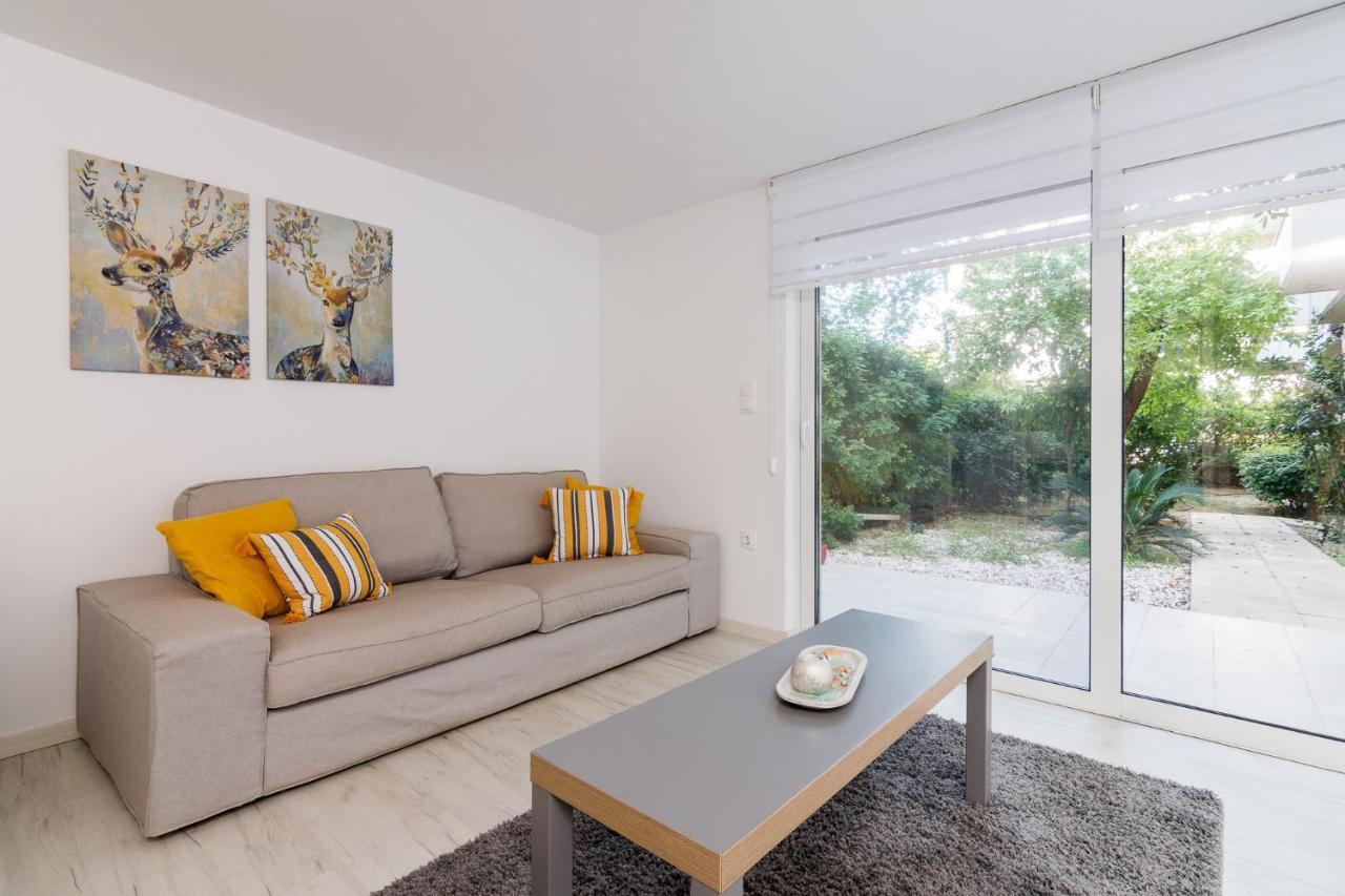 Apartment For 3 Ppl In فاركيزا المظهر الخارجي الصورة