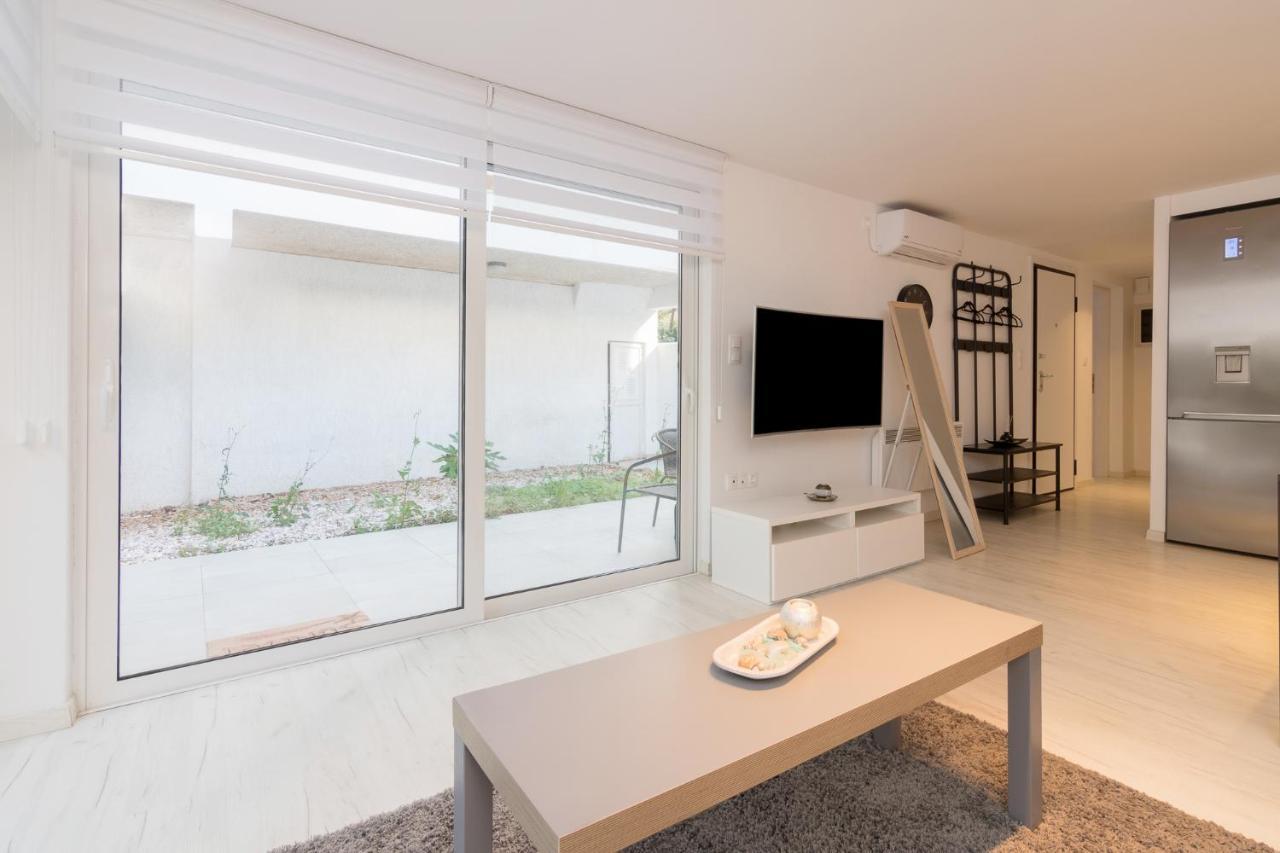 Apartment For 3 Ppl In فاركيزا المظهر الخارجي الصورة